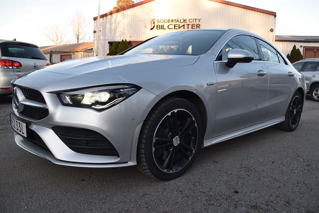 Mercedes-Benz CLA 250 e 8G-DCT AMG Line Euro 6 AMG PANORAMA 