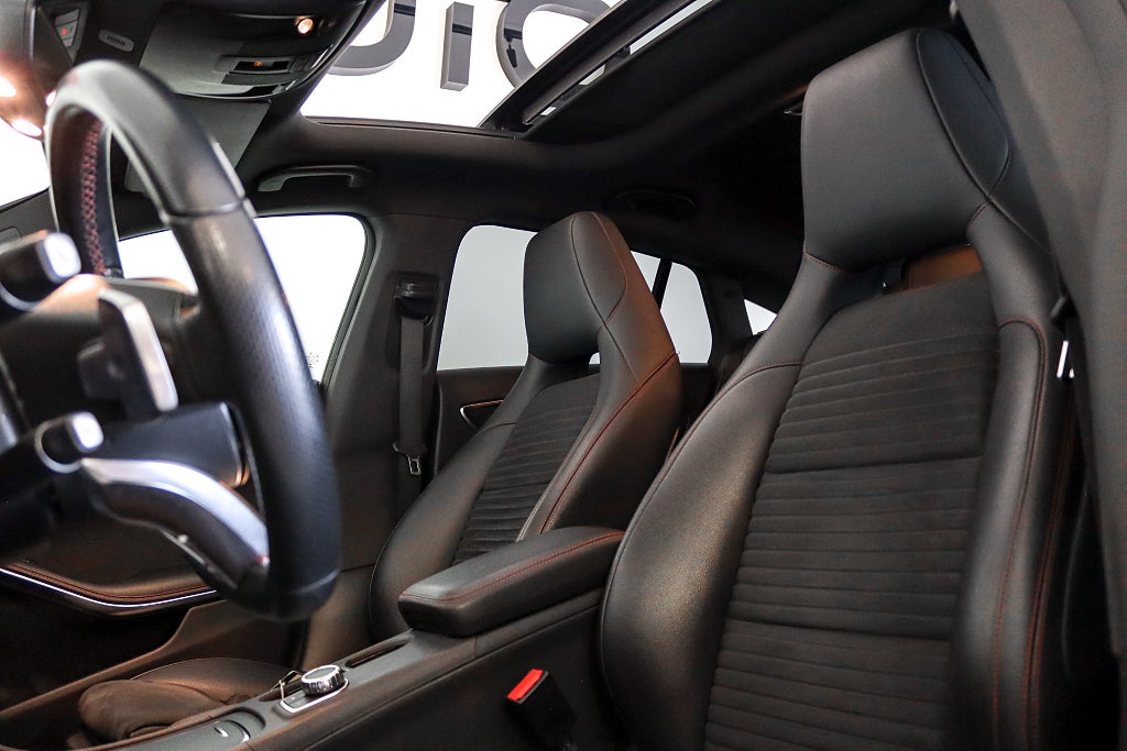 Mercedes-Benz CLA 220 d Shooting Brake AMG Pano Carplay 177hk