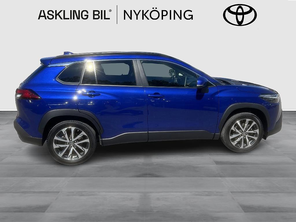 Toyota Corolla Cross 2023 - miniatyr 12