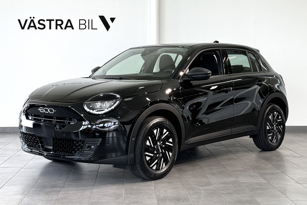 Fiat 600 Hybrid Aut DCT6 Lounge | Carplay | 0% Ränta