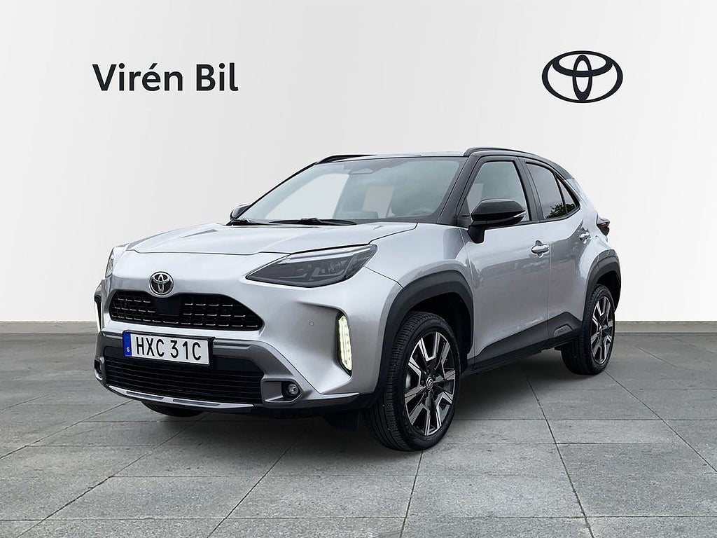 Toyota Yaris Cross Premiere Edition Panorama (Vinterhjul)