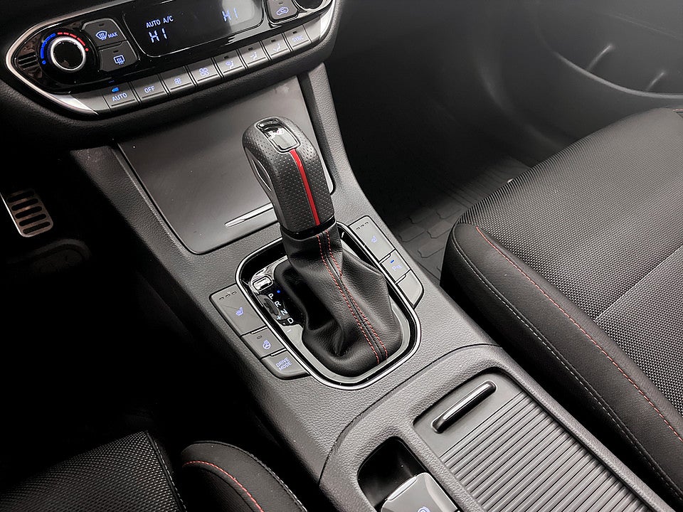 Bild på Hyundai i30 N-line 1.0 T-GDI 120hk Aut - B-KAMERA, EN ÄGARE