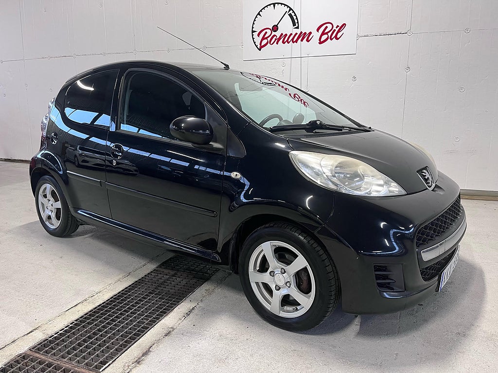 Peugeot 107 5-dörrar 1.0 Euro 5 NYBES NYSERVAD