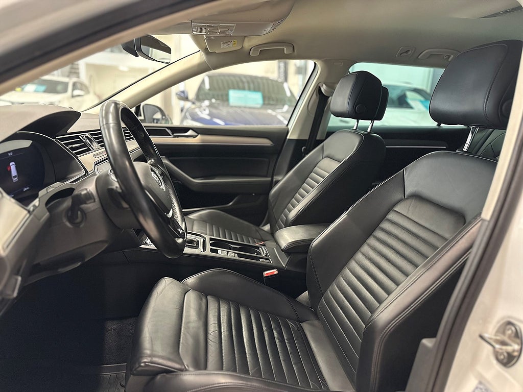 Volkswagen Passat GT R-Line 2.0 TDI 4Motion/Cockpit/B-Kamera/DRAG/SKINN