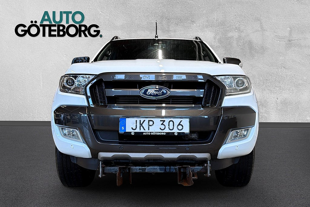 Ford ranger Dubbelhytt 3.2 TDCi 4x4 Wildtrack MOMS Drag Plogfäste