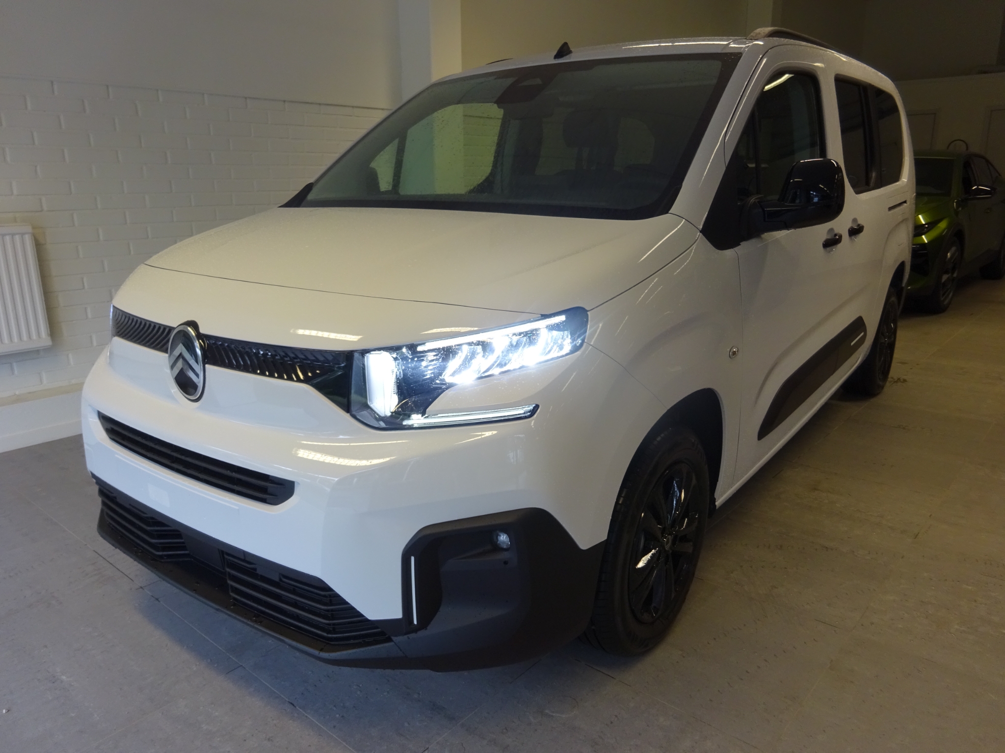 Citroen Berlingo 2026, bild 2/34