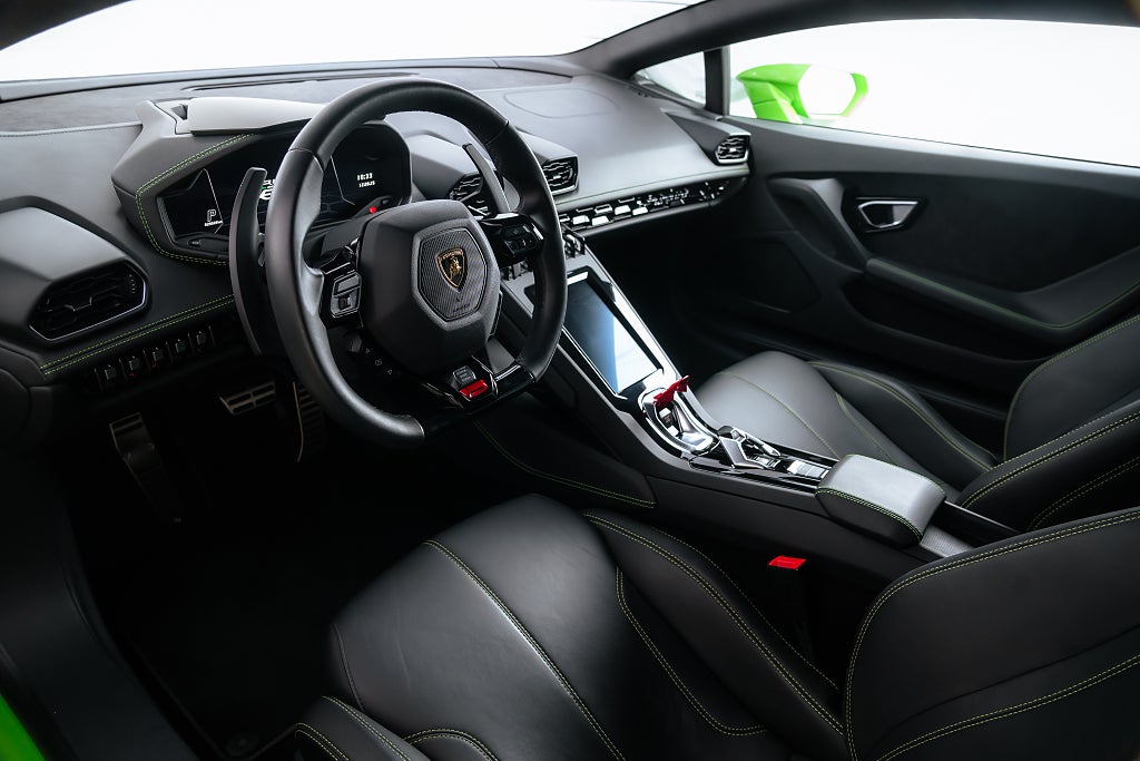 Gallery image 7 of 19