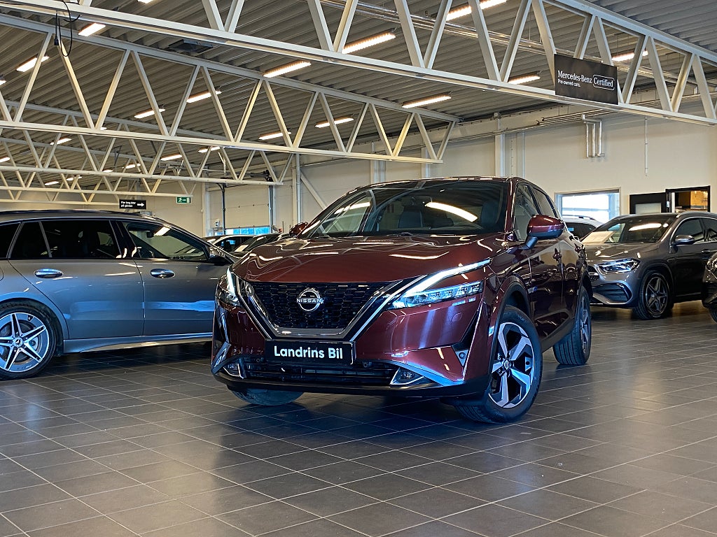 Nissan Qashqai 1.3, XTRONIC-CVT,  N-connecta