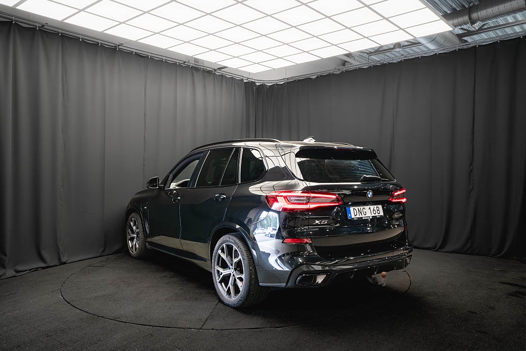 BMW X5 xDrive45e M Sport MERINO LUFT PANO DRAG 360 HUD H/K 21'