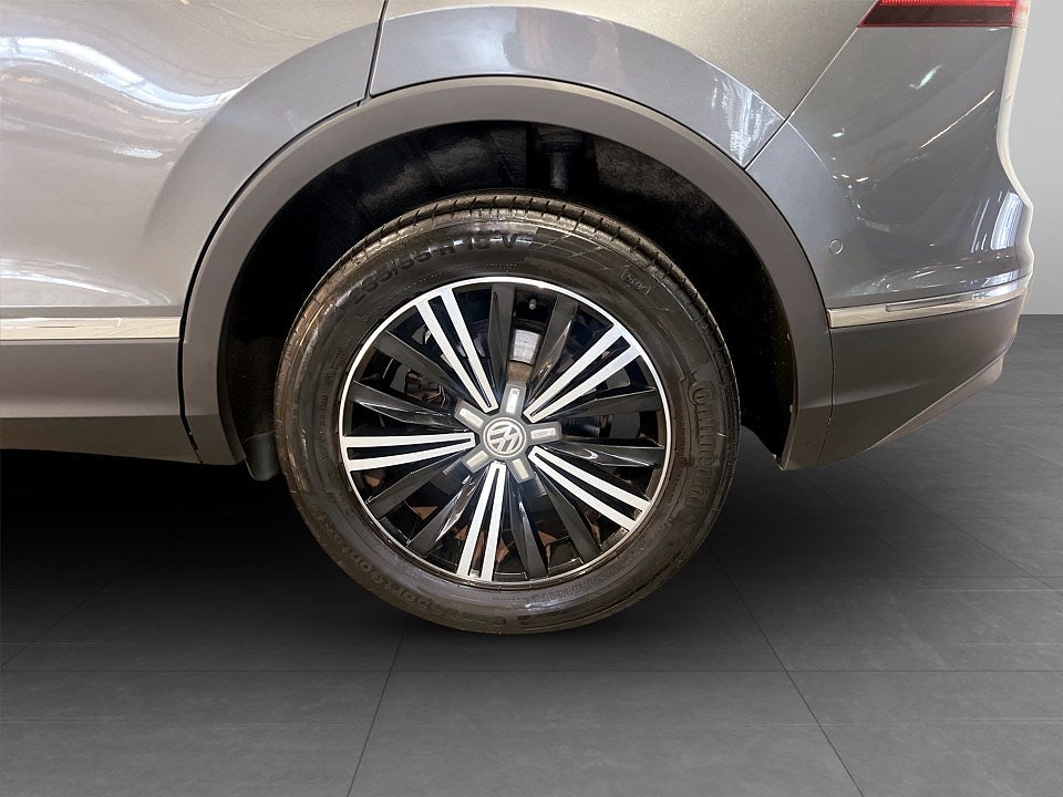 Bild på Volkswagen Tiguan GT 2.0 TDI 4Motion 190hk Aut AWD - B-KAMERA, DRAG