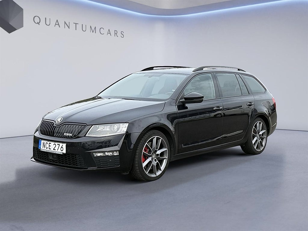 Skoda Octavia Kombi RS 2.0 TSI DSG Sekventiell, 220hk RS