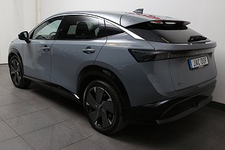 SUV Nissan Ariya 4 av 28