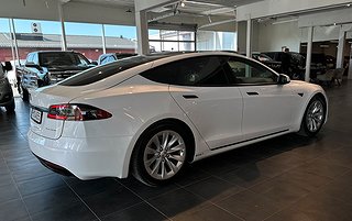 Tesla Model S Long Range Plus AWD 423hk Moms/Navi/Kamera