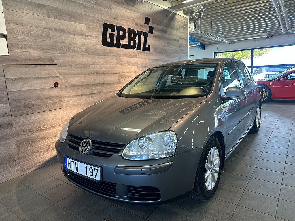 Volkswagen Golf 1.6 5-dörrar | 723:-kr/mån 