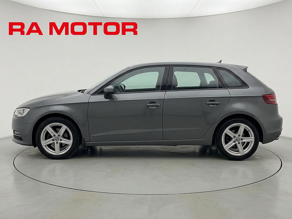 Audi A3 1.5 TFSI 150hk COD S Tronic |Adaptiv|P-sensor|Carplay| 2018