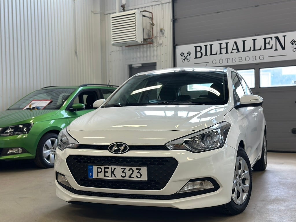 Hyundai i20 1.2(84hk)Comfort Bluetooth Rattvärme Lågskatt 382kr