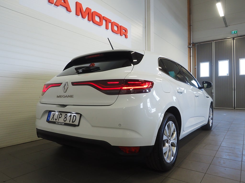 Renault Mégane 1.5 Blue dCi EDC Automat | P-Sen | Ledramp | 2022