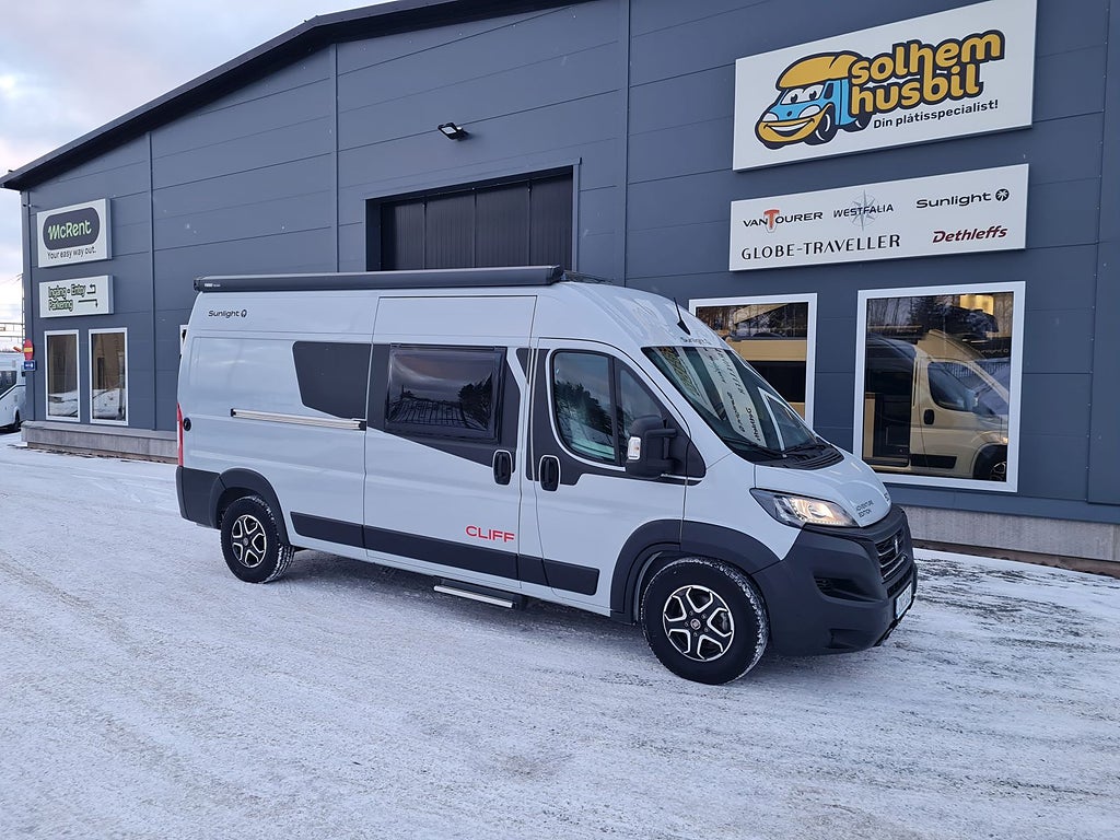 Sunlight Cliff 601 Adventure van, automat, 4 sovplatser, dieselvärme