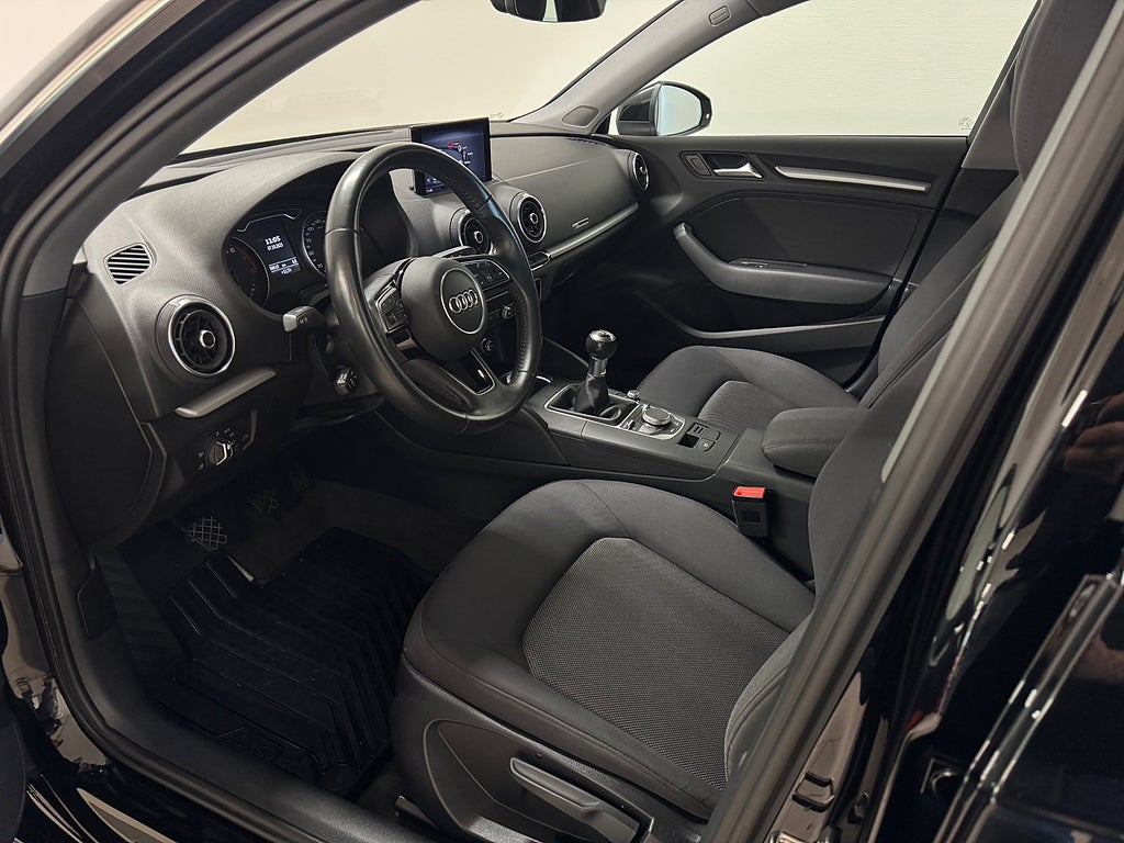 Audi A3 2019 - miniatyr 5