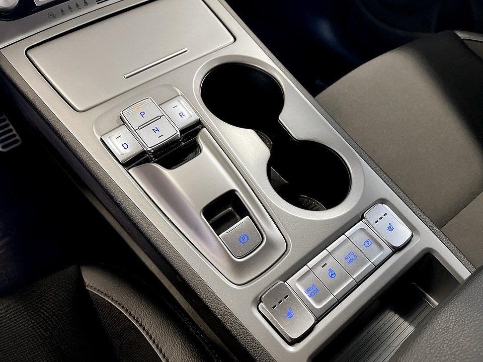 Bild på Hyundai Kona Essential 39.2 kWh 136hk Aut - B-KAMERA, CARPLAY