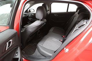 Halvkombi BMW 118I 24 av 25