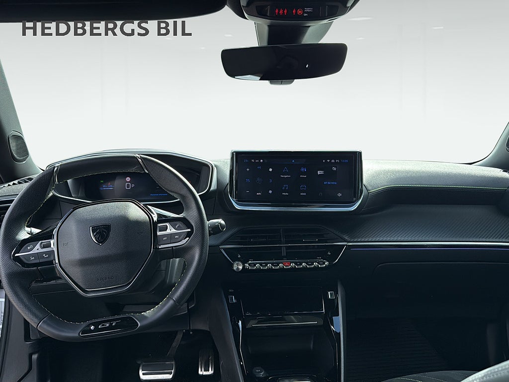 Peugeot E-2008 GT thumbnail