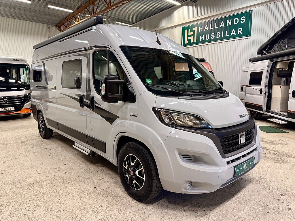 Knaus Boxstar 600 ME Lifetime Långbädd Lithium 314Ah Solpanel MaxxFan 