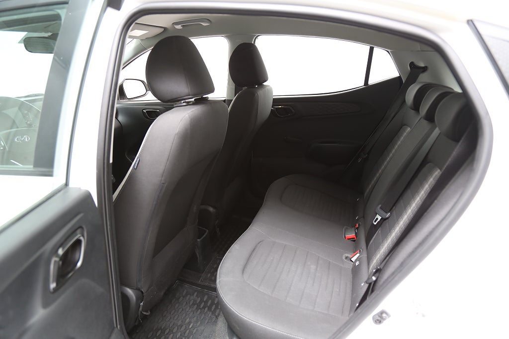 Hyundai i10 1,0 blue AMT Essential Aut CarPlay 2020