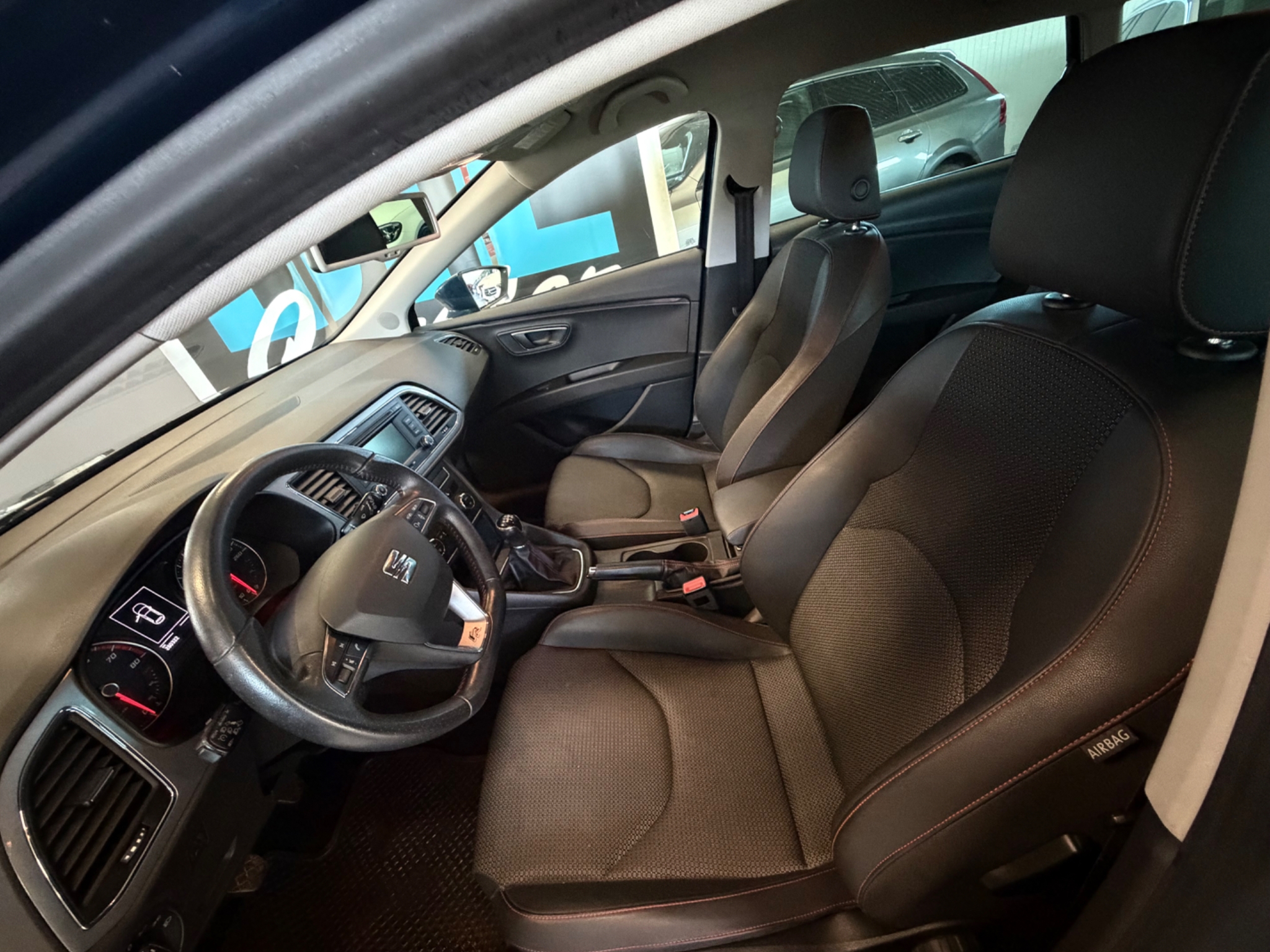 Seat Leon 1.8 TSI ST 180 hk FR Euro 6 2014, bild 4/36