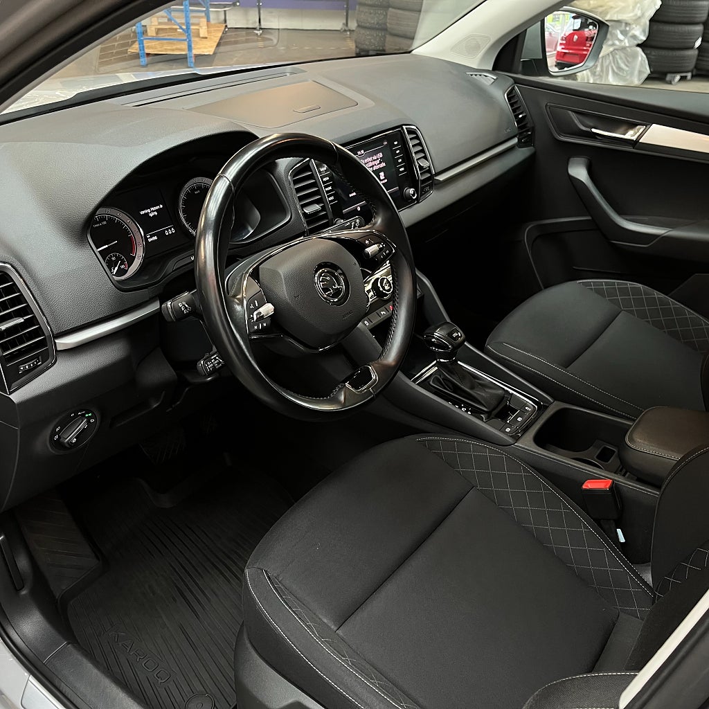Skoda Karoq 4,99% 2.0 TDI Ambition P-sensorer Farthållare Euro 6