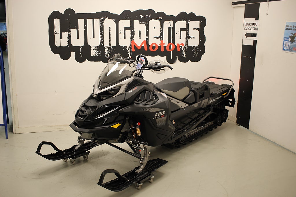 Lynx Brutal RE 900 ACE Turbo R 3900 (500mm) 2026 *KÖP NU 