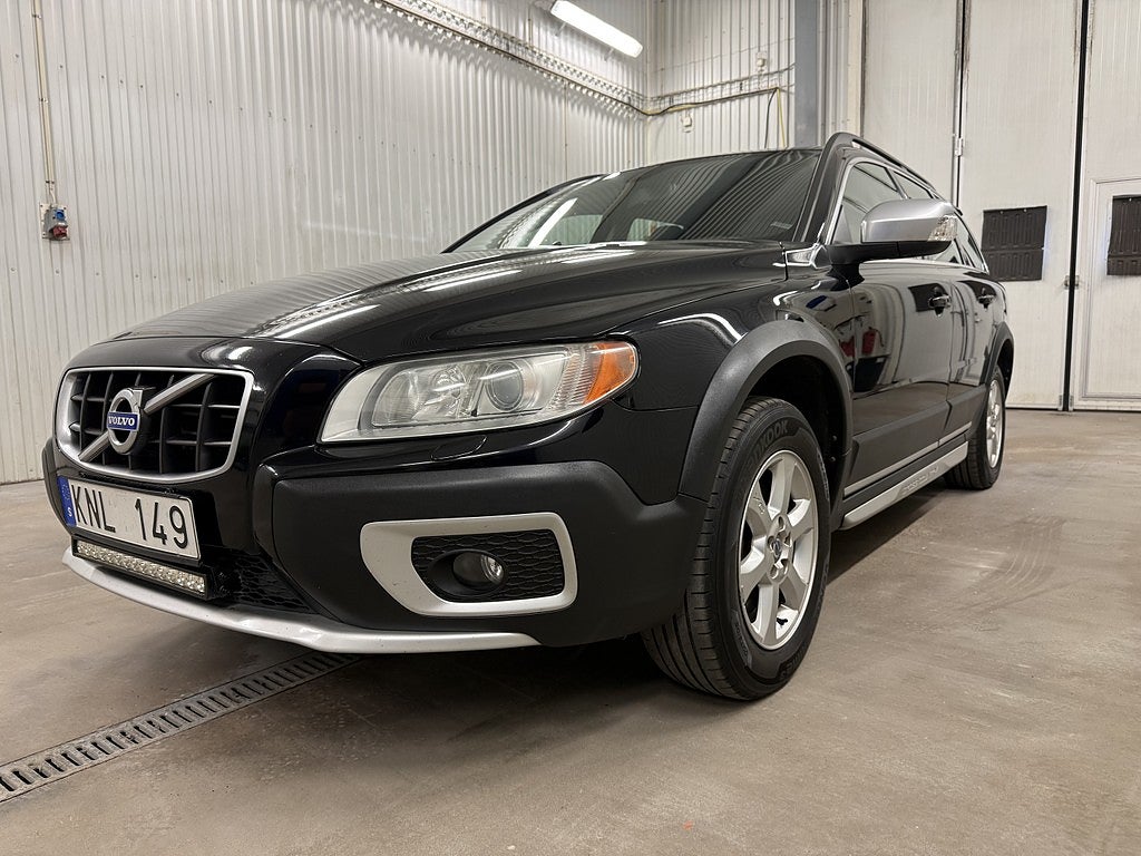 Volvo XC70 FWD 2.4D 175Hk Aut Skinn Drag Elstolar  