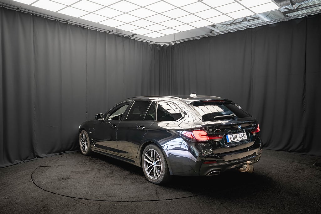 BMW 530e xDrive M Sport DAKOTA LÄDER DRAG HUD ADAPTIV-LED MOMS