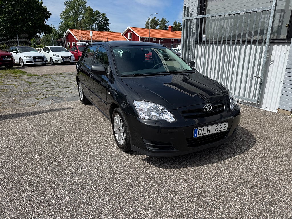 Toyota Corolla 1.6 VVT-i 110HK 5-D / DRAG / VÄRMARE