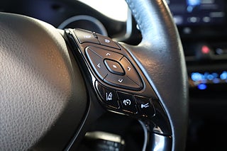 SUV Toyota C-HR 25 av 26