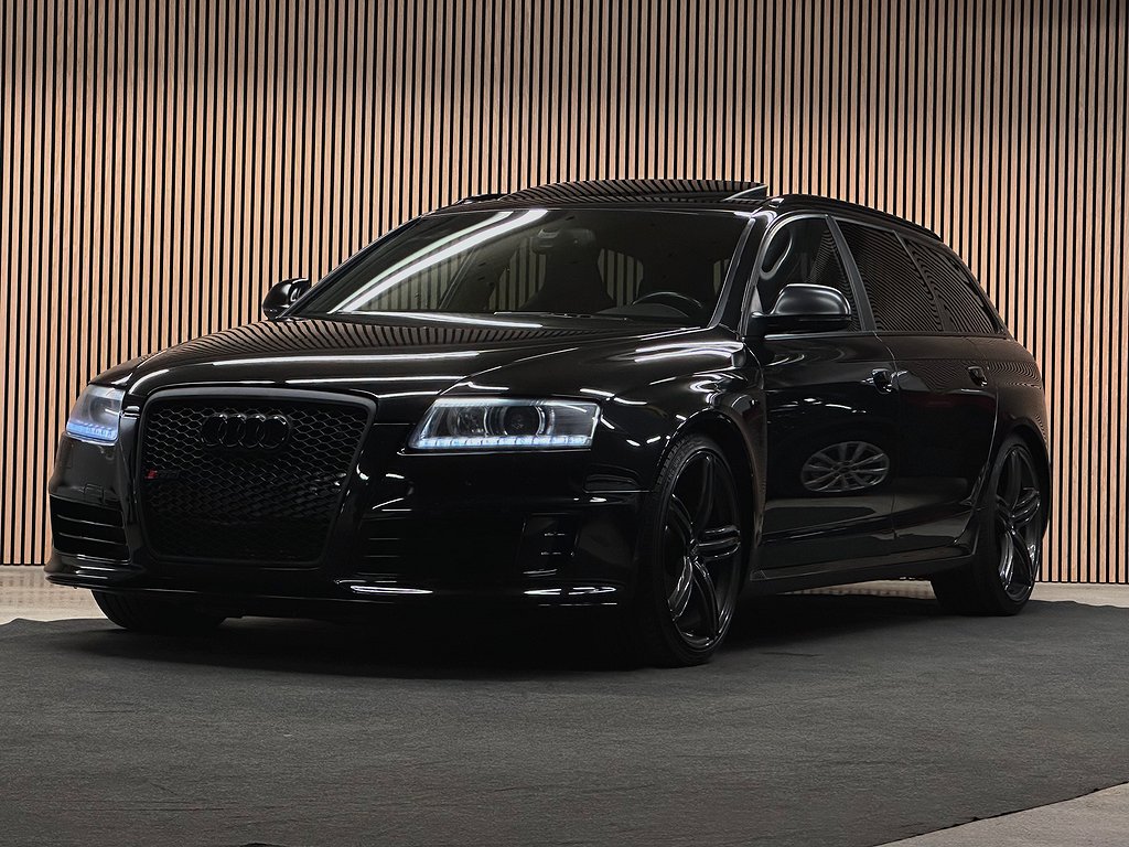 Audi RS6 PLUS/ 5.0 V10 TFSI/ BLACK PERFORMANCE/ *UNIK*/700HK