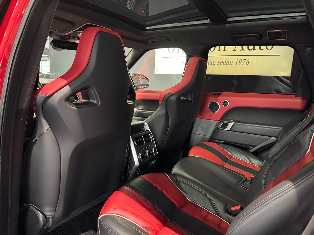 Land Rover Range Rover Sport SVR V8 Carbon Meridian Panorama 550 HK - bild 8