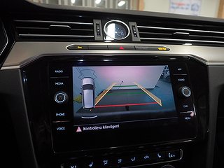 Kombi Volkswagen Passat 19 av 21