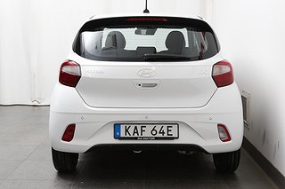 Halvkombi Hyundai i10 9 av 19