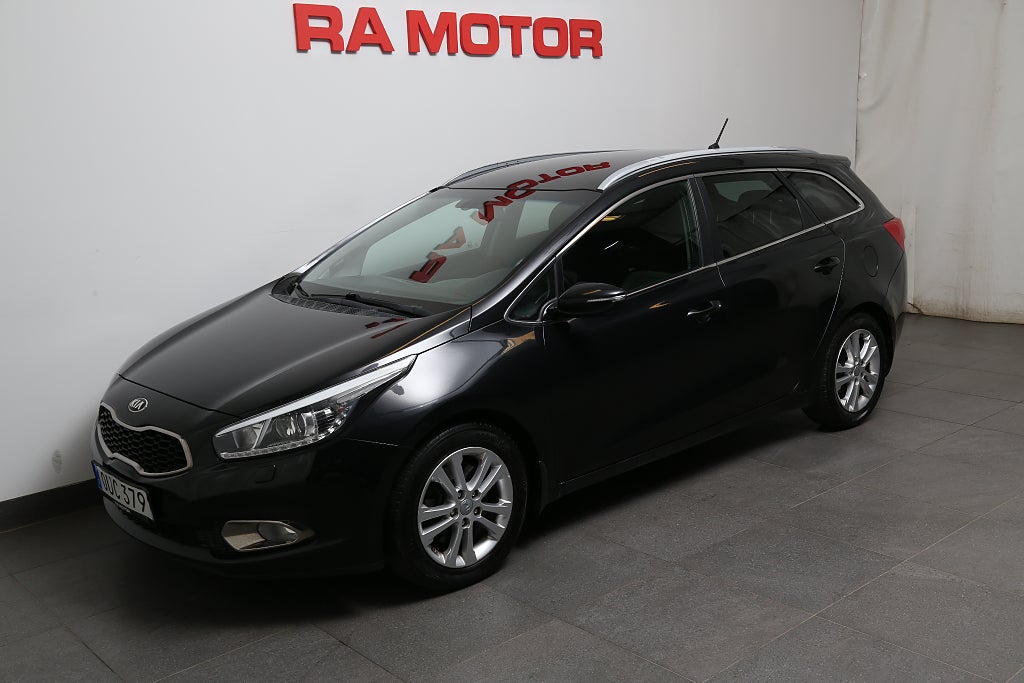 Kia Ceed 1,6 CRDi 128hk ECO Komfort Kombi Nybesikt Motorvärmare 2015