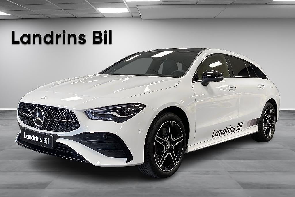 Mercedes-Benz CLA 250 e Plug-in Hybrid AMG Night Panorama 