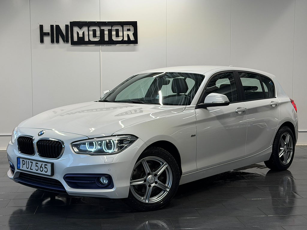BMW 116 d 5dr Steptronic Sport line |NAVI|M-Ratt|Skinn|Lågmil|