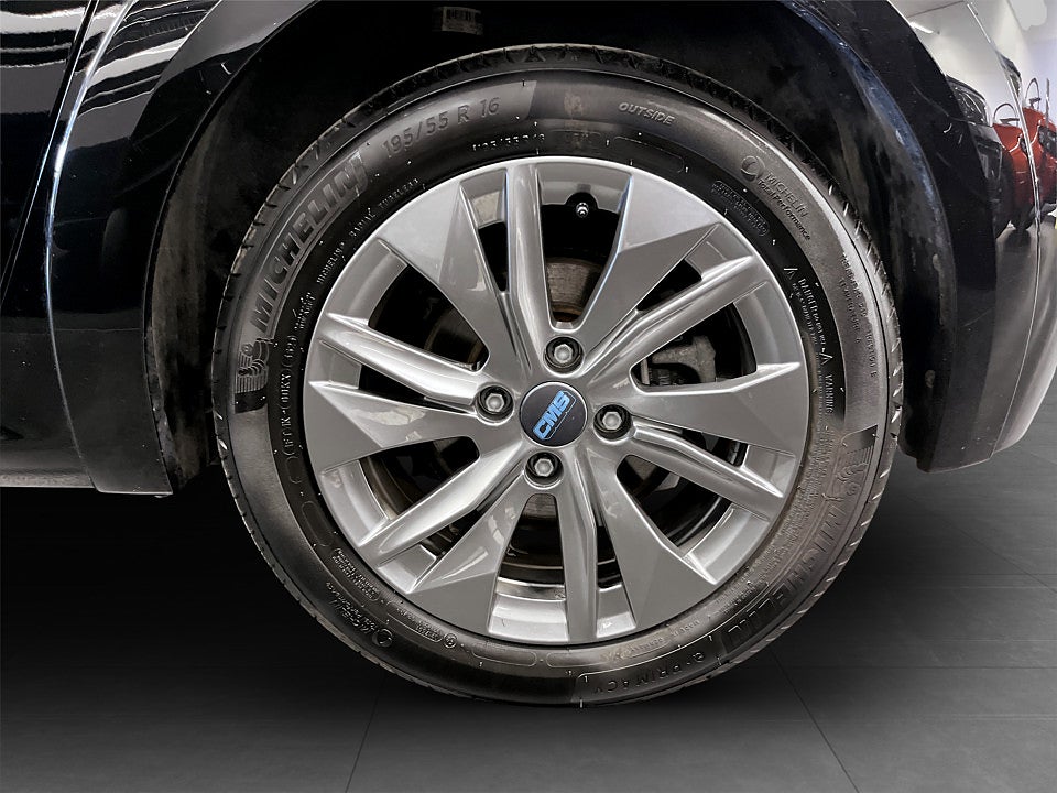 Bild på Peugeot E-208 Allure Pack 50 kWh 136hk Aut BACKKAMERA