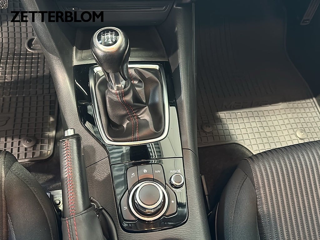 Sedan Mazda 3 14 av 16