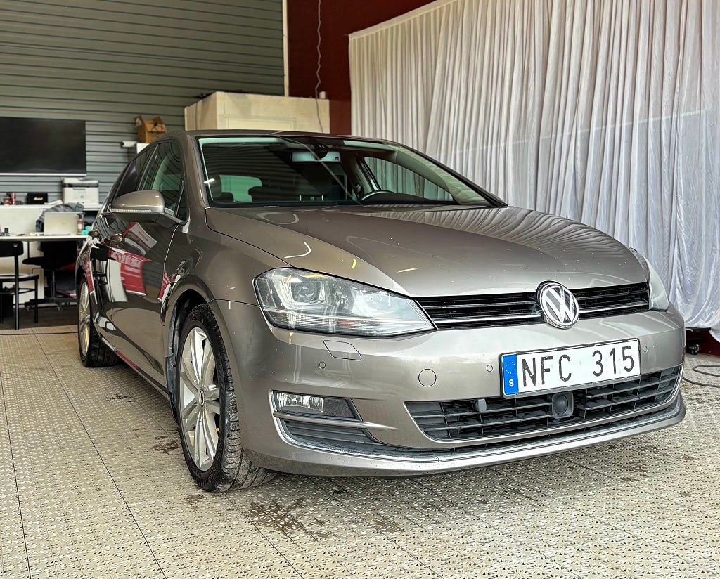 Volkswagen Golf 5-dörrar 2.0 TDI DPF BMT GT Euro 5
