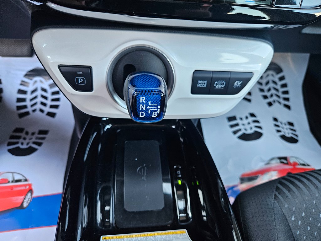 Toyota Prius Plug-in Hybrid 1.8 VVT-i Plug-in CVT, 123hk, 2019