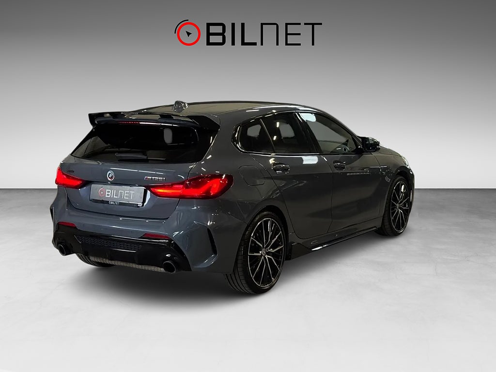 BMW M135i xDrive Innovation *3,99%* H/K HuD M-Performance Keyless