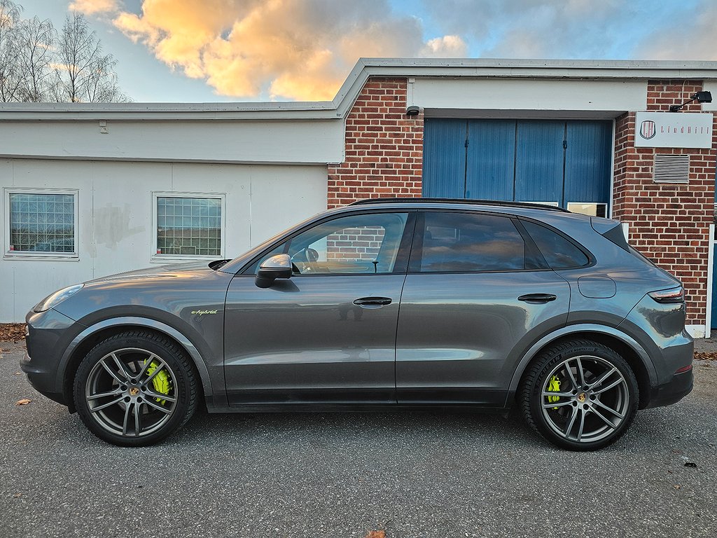 Porsche Cayenne E-Hybrid TipTronic S OBS! SE SPEC!