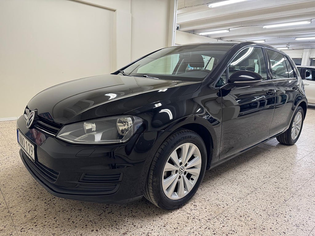 Volkswagen Golf 5-dörrar 1.2 TSI 110hk  | Värmare  | P-sensor