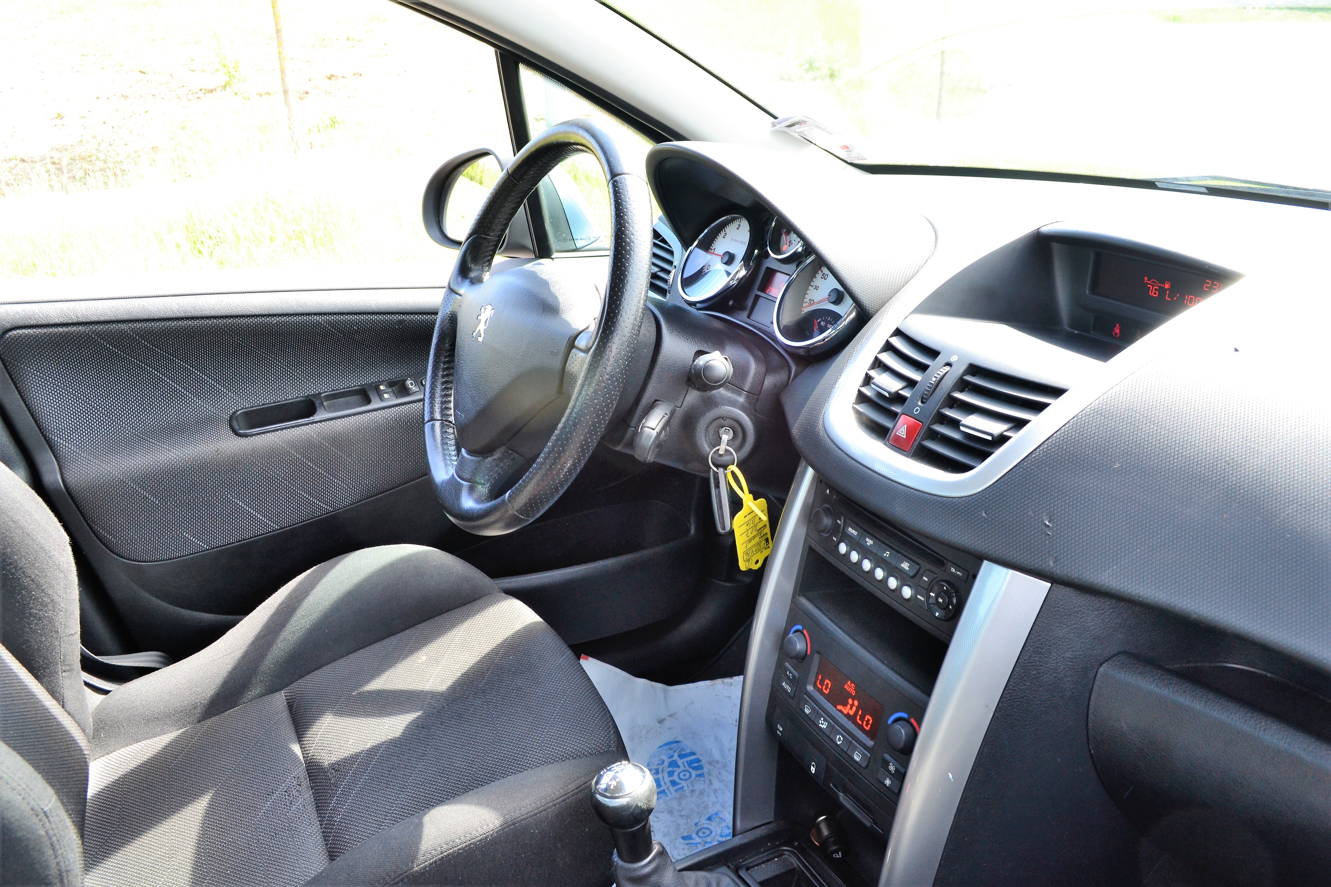 Peugeot 207 2008, bild 4/36